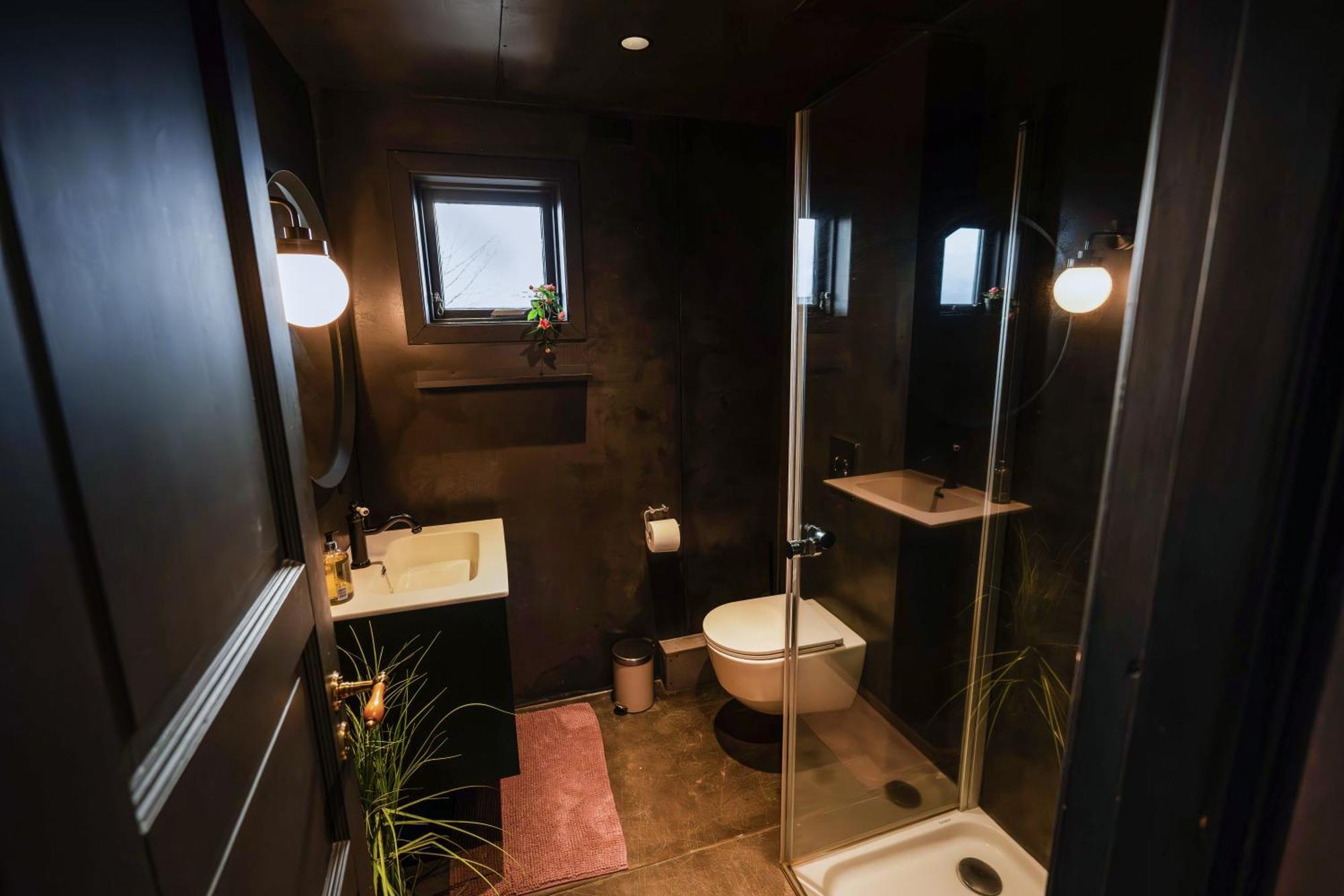 Cozy Cabin Near Golden Circle With Panoramic Views 莫斯费德斯拜尔 外观 照片