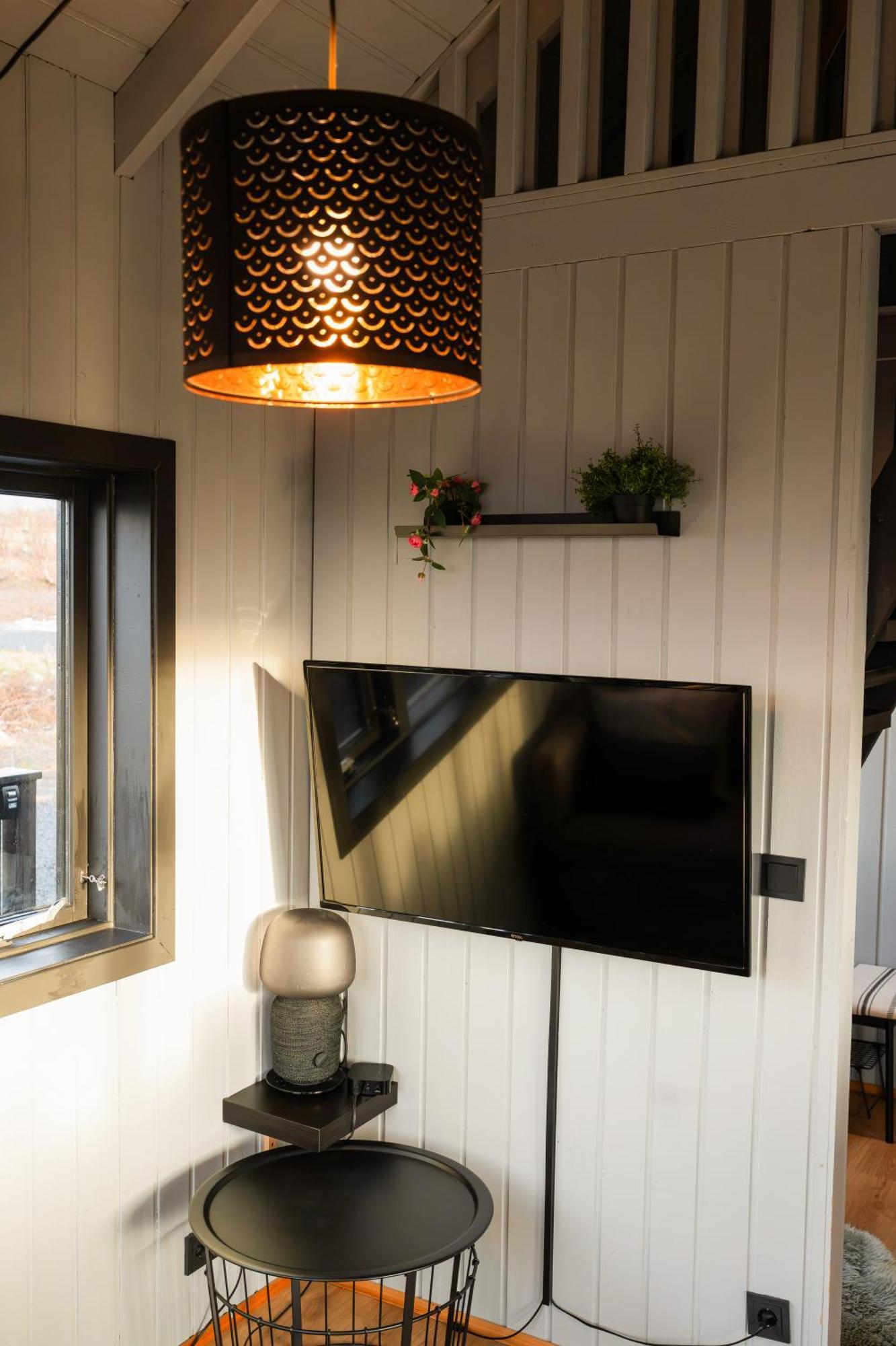 Cozy Cabin Near Golden Circle With Panoramic Views 莫斯费德斯拜尔 外观 照片
