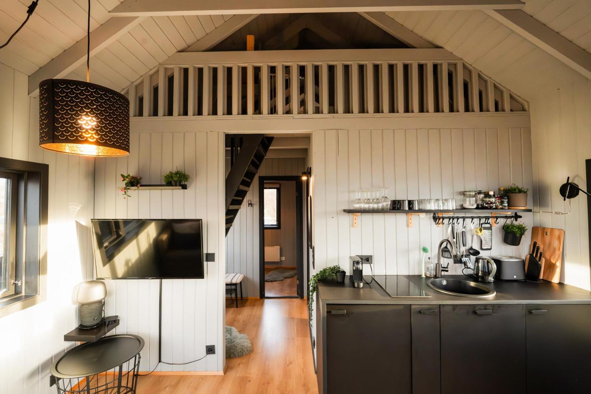 Cozy Cabin Near Golden Circle With Panoramic Views 莫斯费德斯拜尔 外观 照片